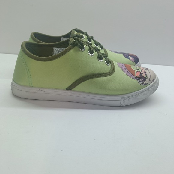 Lucasfilm Star Wars Women's Size 7 The Mandalorian Grogu Baby Yoda Lace Up Shoes - Picture 3 of 8